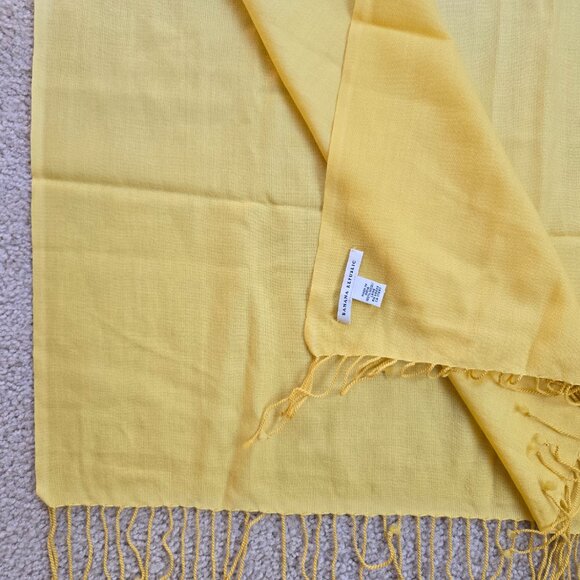 NWOT Banana Republic Yellow Ombre Lightweight Fringed Wool Scarf - Picture 7 of 7